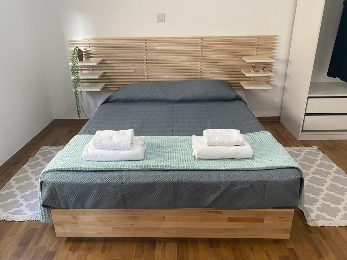 Lovely Studio Apartment In Pafos Exterior foto