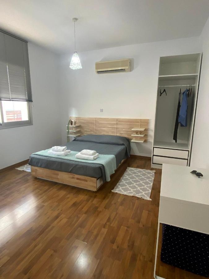 Lovely Studio Apartment In Pafos Exterior foto