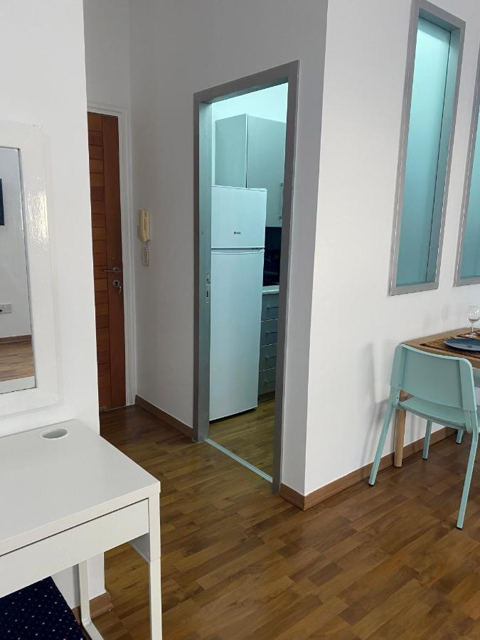 Lovely Studio Apartment In Pafos Exterior foto